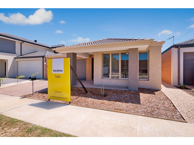 18 Grisham Drive, Officer VIC 3809