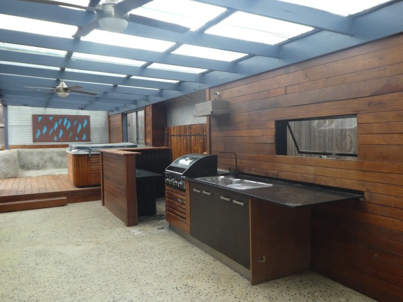 67 Mannavue Boulevard, Cranbourne North VIC 3977