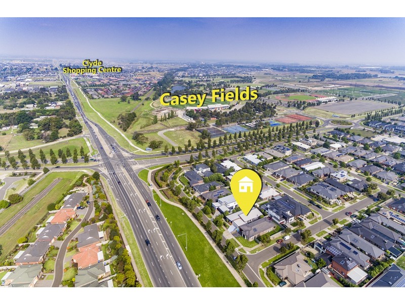 34 Prendergast Avenue, Cranbourne East VIC 3977