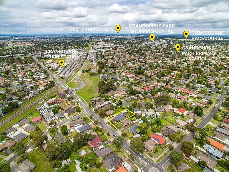 62 Camms Road, Cranbourne VIC 3977
