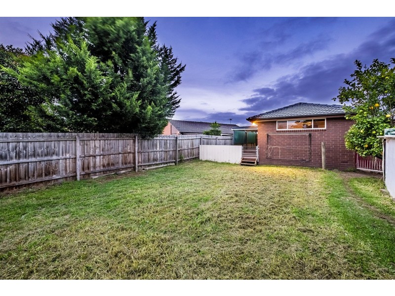 62 Camms Road, Cranbourne VIC 3977