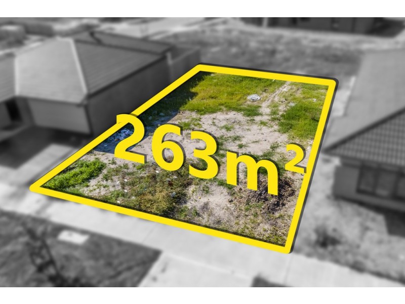 32 (Lot 1717) Grande Belmond Avenue, Clyde VIC 3978