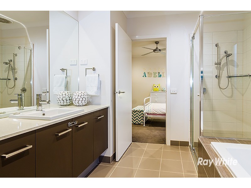 111 Lyndhurst Boulevard, Lyndhurst VIC 3975