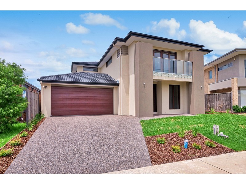 6 Spearwood Rise, Cranbourne West VIC 3977