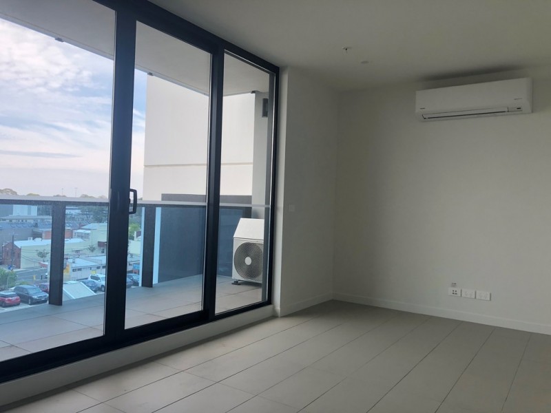 426/8 Railway Road, Cheltenham VIC 3192