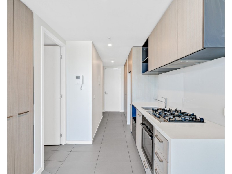 320/8 Railway Road, Cheltenham VIC 3192