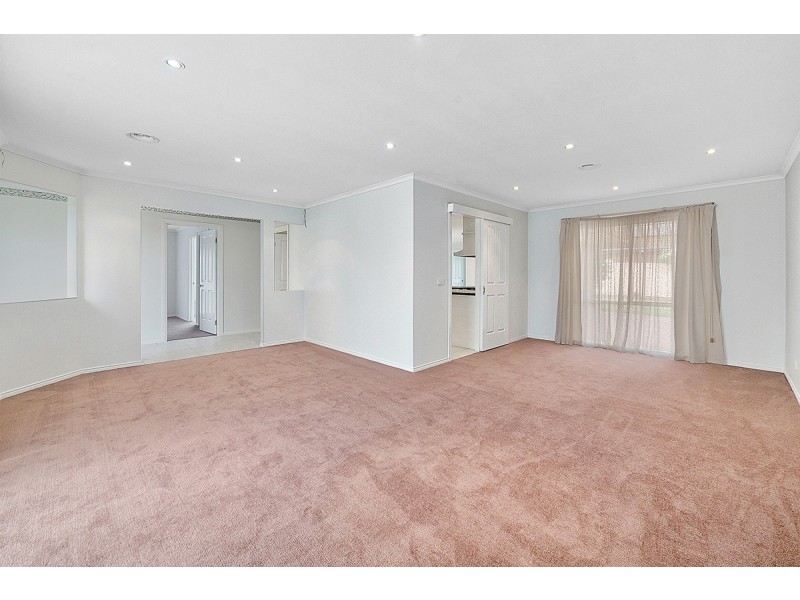 50 Jessie Street, Cranbourne North VIC 3977