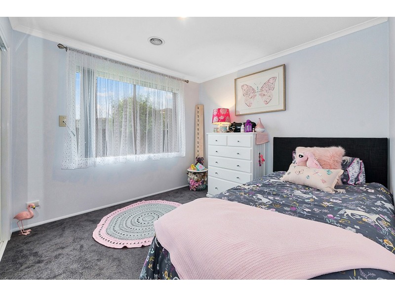 46 Mariner Close, Cranbourne North VIC 3977