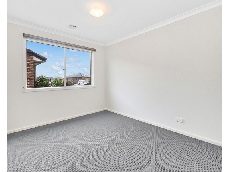 39 Fairweather Parade, Officer VIC 3809