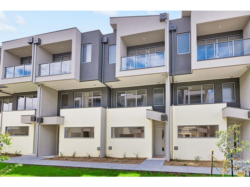 5 Lofty Court, Officer VIC 3809