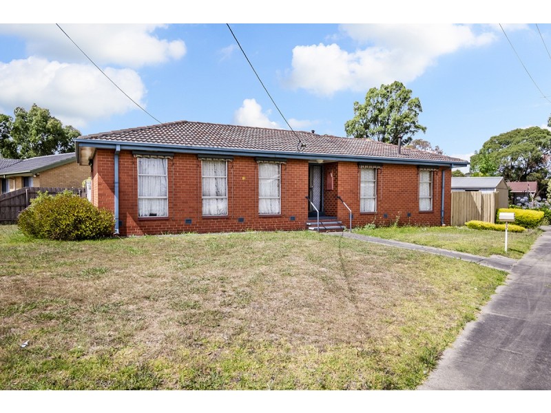 10 Silvan Grove, Hampton Park VIC 3976