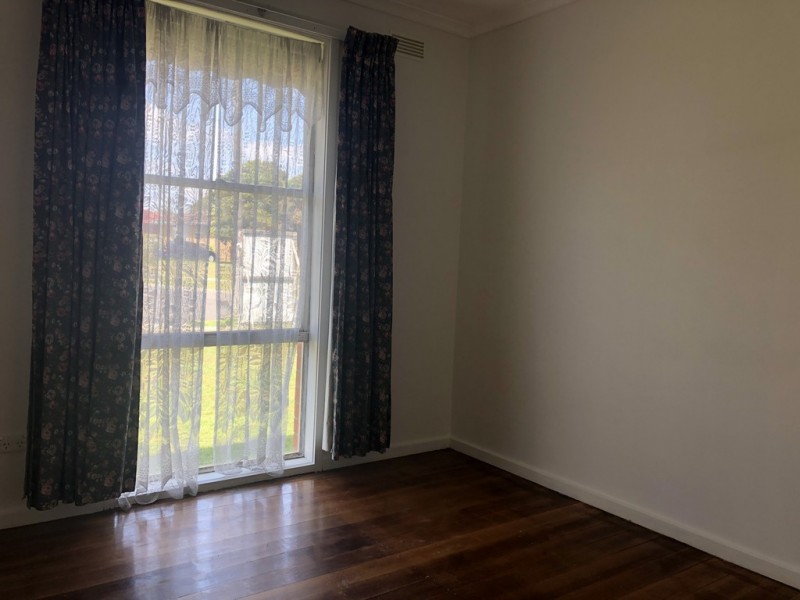 10 Silvan Grove, Hampton Park VIC 3976