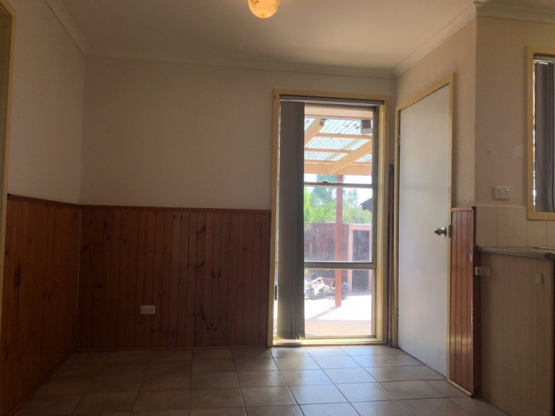 10 Silvan Grove, Hampton Park VIC 3976