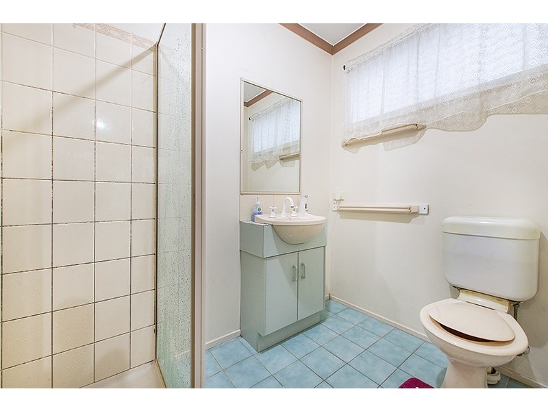 12 Manatoka Crescent, Hampton Park VIC 3976