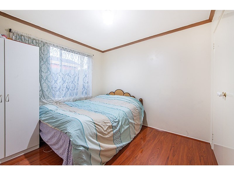 12 Manatoka Crescent, Hampton Park VIC 3976