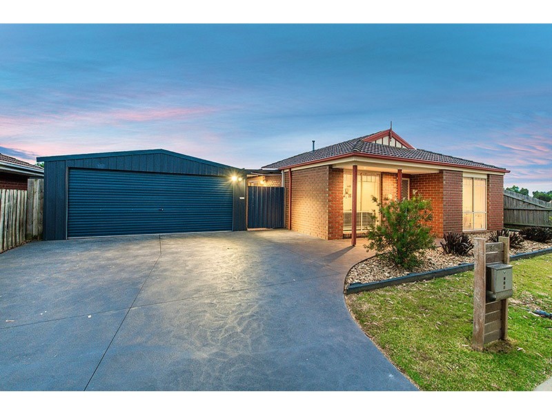38 Fairhaven Boulevard, Cranbourne West VIC 3977