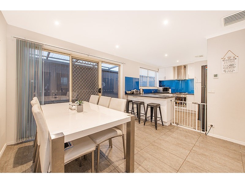 38 Fairhaven Boulevard, Cranbourne West VIC 3977
