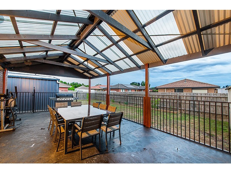 38 Fairhaven Boulevard, Cranbourne West VIC 3977