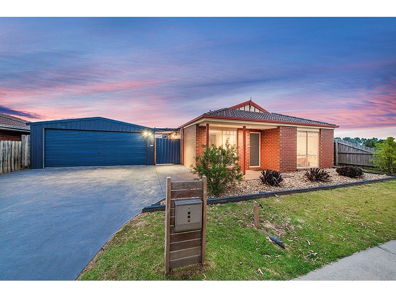 38 Fairhaven Boulevard, Cranbourne West VIC 3977