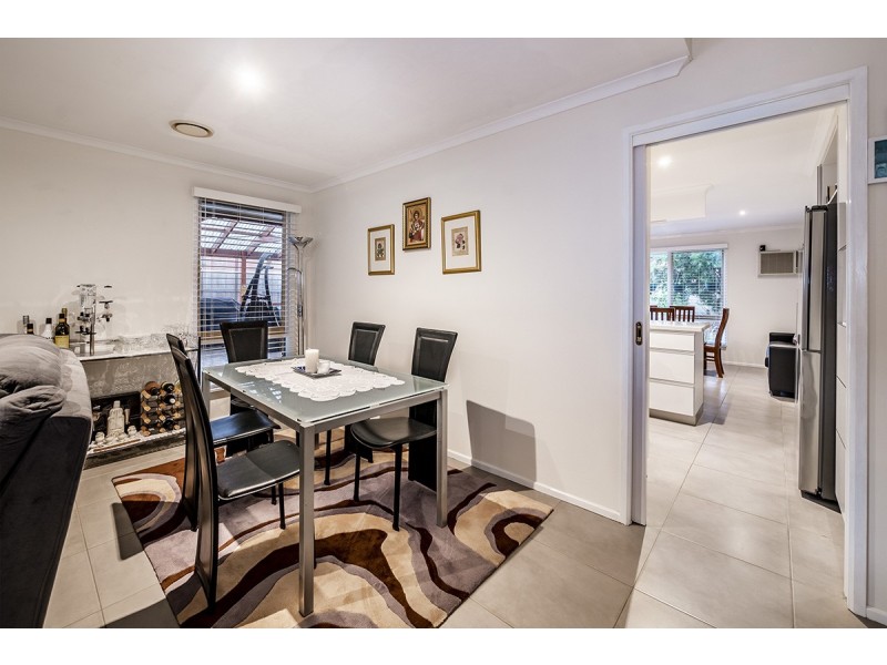 6 Bolwarra Court, Cranbourne West VIC 3977