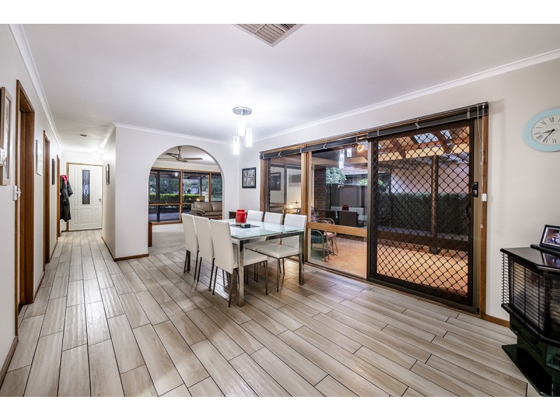 30 Marylyn Place, Cranbourne VIC 3977