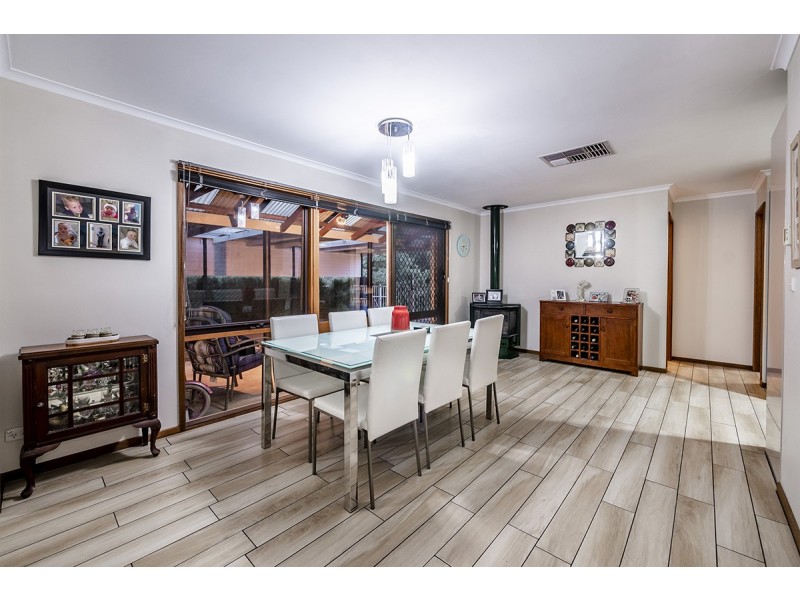 30 Marylyn Place, Cranbourne VIC 3977