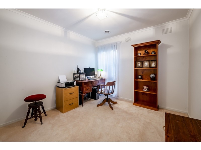 2/121 Clarendon Street, Cranbourne VIC 3977