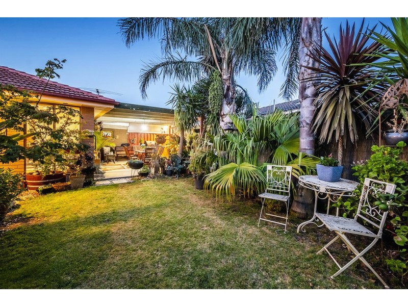 2/121 Clarendon Street, Cranbourne VIC 3977