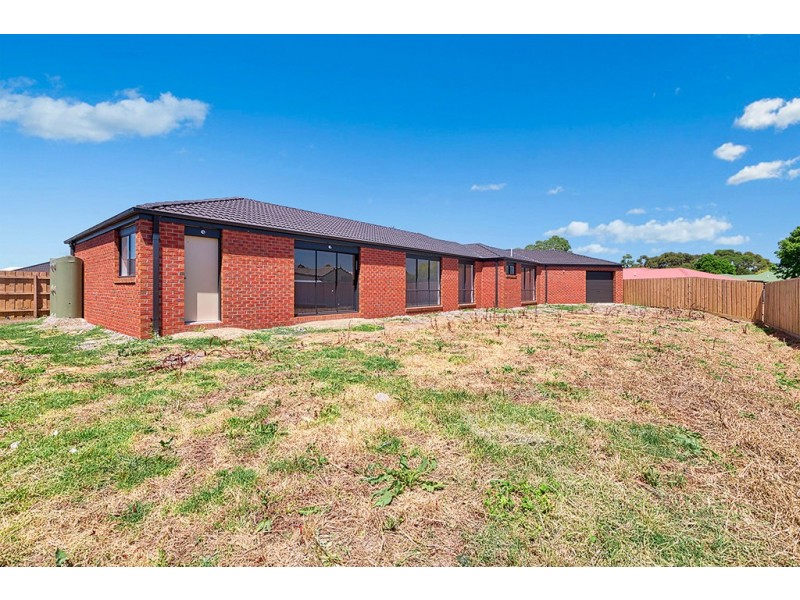 29 Alexandra Ave, Koo Wee Rup VIC 3981
