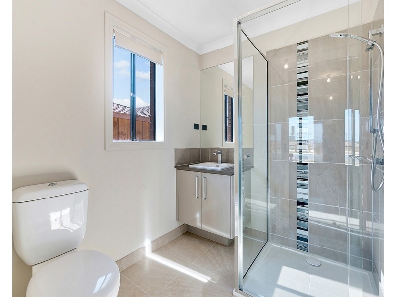 7 Cottle Drive, Clyde VIC 3978