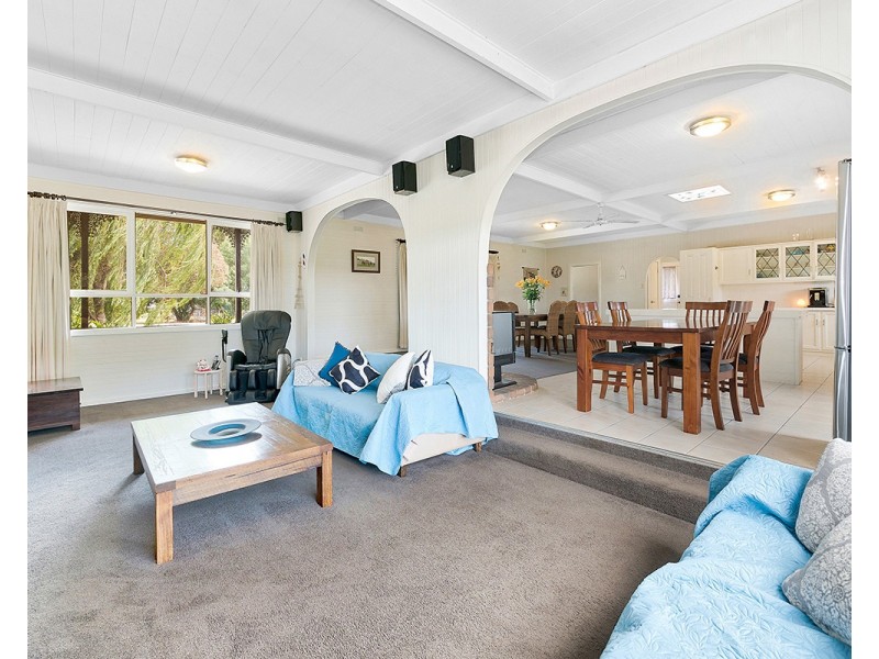216-218 Rossiter Road, Koo Wee Rup VIC 3981
