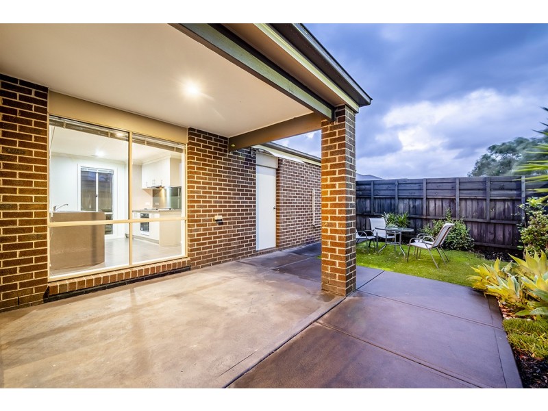 12 Hogan Street, Cranbourne East VIC 3977