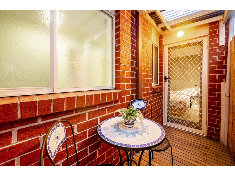 5 The Eyrie, Hampton Park VIC 3976