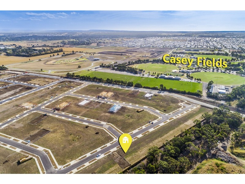 55 Athletic Circuit, Clyde VIC 3978