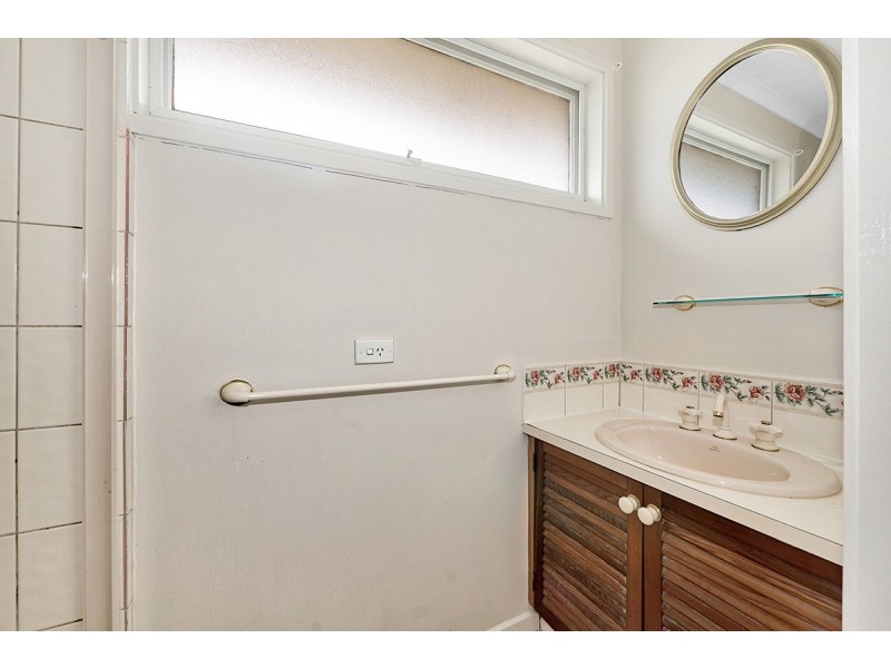 28 Harewood Street, Tooradin VIC 3980