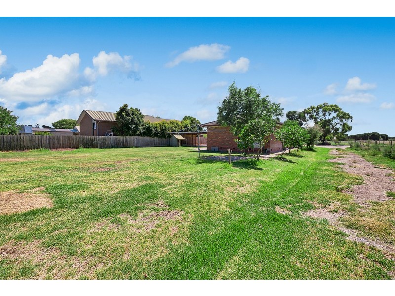 28 Harewood Street, Tooradin VIC 3980
