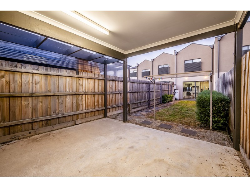 28 Demmie Mews, Lyndhurst VIC 3975