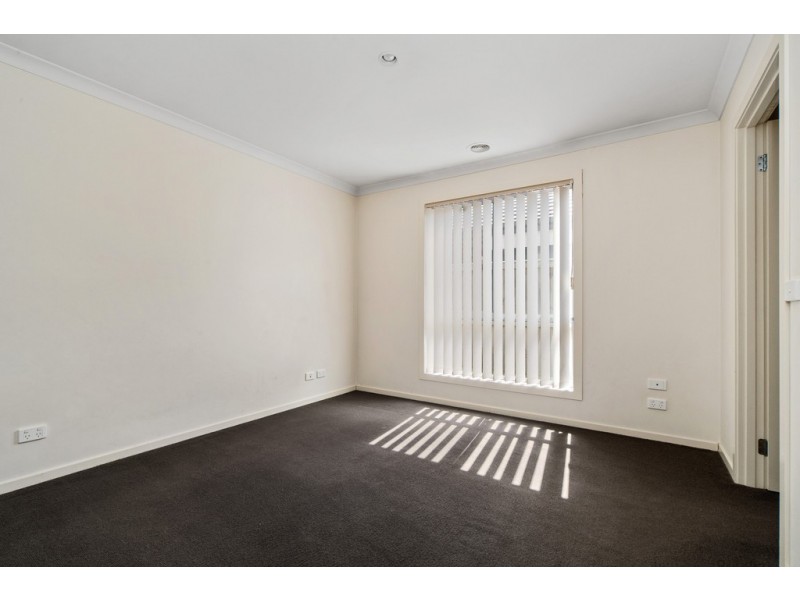 29 Silverwattle Drive, Lyndhurst VIC 3975