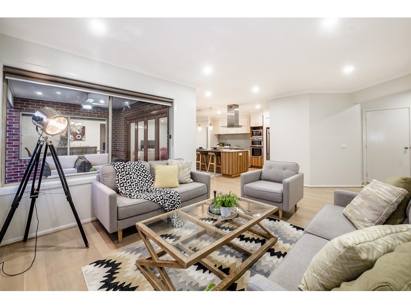 40 Alysha Avenue, Lyndhurst VIC 3975