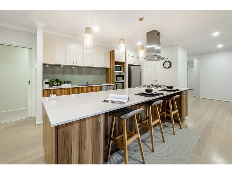 40 Alysha Avenue, Lyndhurst VIC 3975