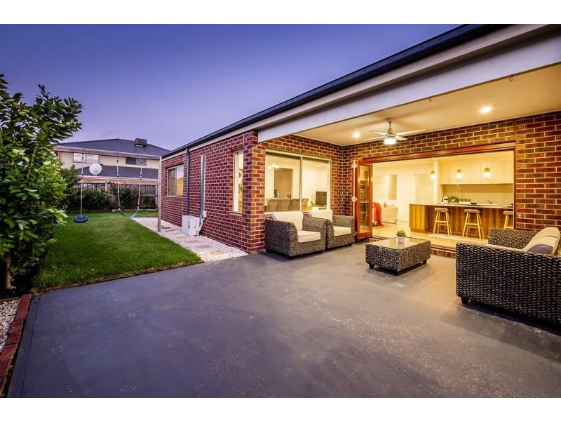 40 Alysha Avenue, Lyndhurst VIC 3975