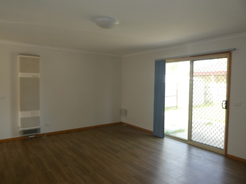41 Central Parkway, Cranbourne West VIC 3977