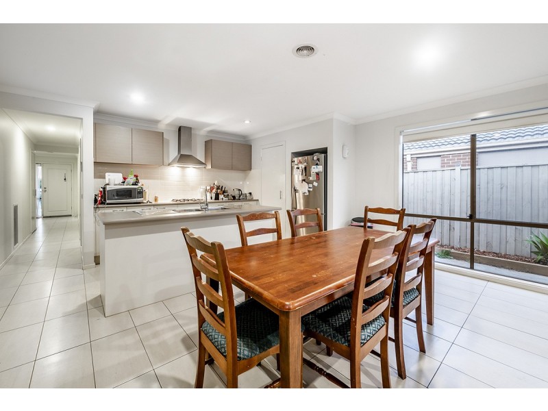 45 Tilden Rise, Cranbourne North VIC 3977