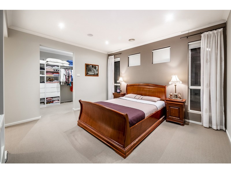 24 Carabeen Way, Lyndhurst VIC 3975