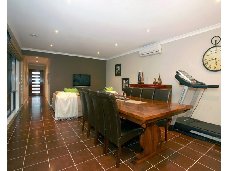 41 Bluemist Circuit, Lyndhurst VIC 3975