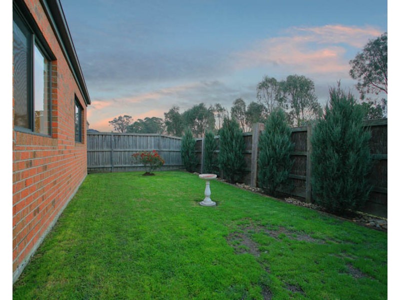 41 Bluemist Circuit, Lyndhurst VIC 3975