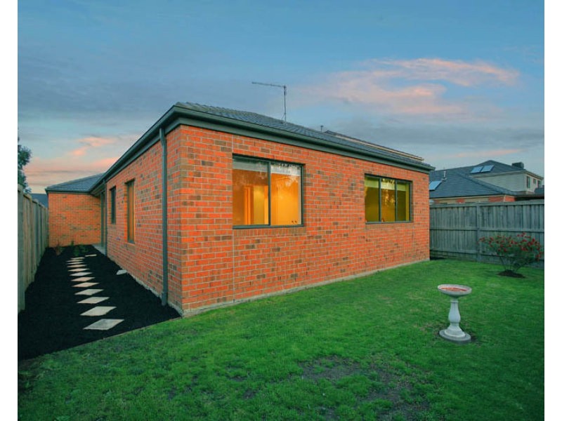 41 Bluemist Circuit, Lyndhurst VIC 3975