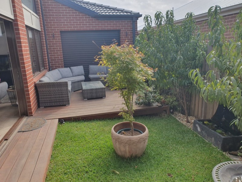 18 Westbourne Street, Clyde North VIC 3978