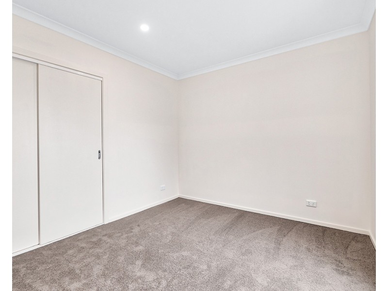 2A Edith Way, Pakenham VIC 3810