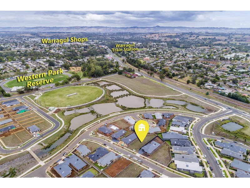 8 Cumberland Avenue, Warragul VIC 3820